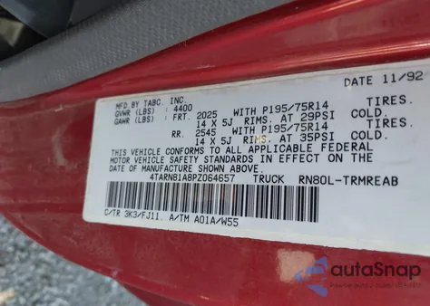 1993 Toyota Pickup 1/2 Ton Short Whlbase Stb from USA, damaged, VIN 4TARN81A8PZ064657